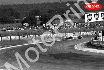 1977 FA Kya Tony Martin Chevron off track (permission Malcolm Sampson Motorsport Photography) (10)
