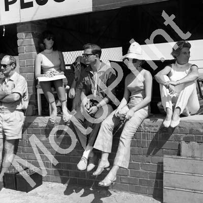 1967 SA GP Lynne Spence timing, ex-Mrs Gail Maggs, mother Norah (courtesy Ken Stewart) 091