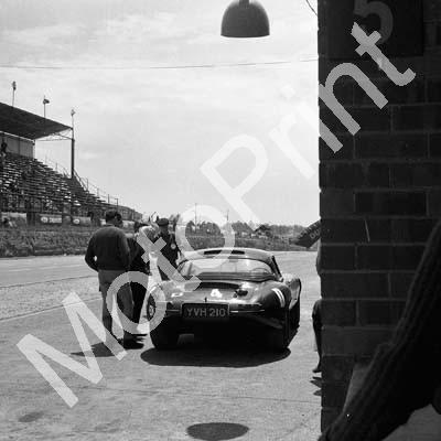 1964 4 Peter Sutcliffe Dickie Stoop lightweight E-type Jag (3)