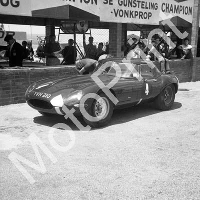 1964 4 Peter Sutcliffe Dickie Stoop lightweight E-type Jag; Sutcliffe behind pit wall with white towel (courtesy Ken Stewart) (1)