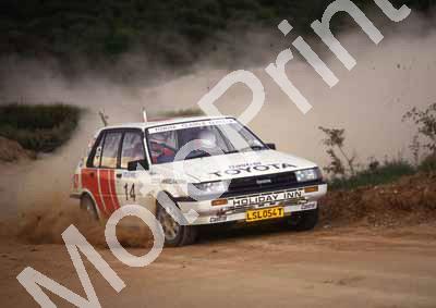 1988 Nissan 400 14 Roelof Fekken Francois Jordaan Toyota Conquest(courtesy Roger Swan) (9)