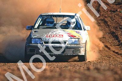 1993 Castrol Intnl 30 Brian Loopstra, Guillaume de Swardt Opel (courtesy Roger Swan) (186)