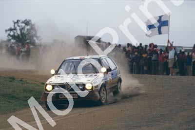 1987 Safari 8 Kenneth Eriksson, Peter Diekmann Golf GTi (courtesy Roger Swan) (220)