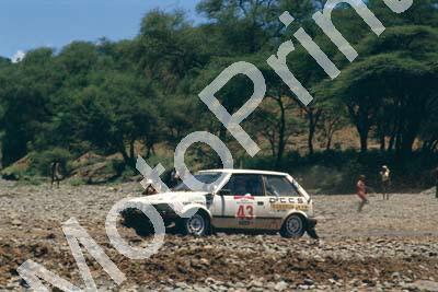 1987 Safari 43 (courtesy Roger Swan) (408)