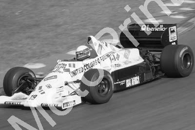 1985 Brands European GP 19 Teo Fabi Toleman TG185 (Colin Watling Photographic) (187)