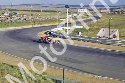 (thanks Stuart Falconer) a 193 1970 SA GP Clubhouse Rindt Lotus 49 cropped