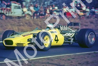 1969 (thanks Colin Camp) John McNicol Lola T142 (2)