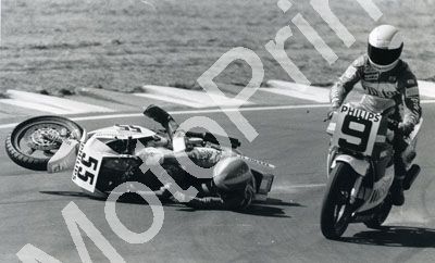 1988 Kyalami Philips Tracer Vaughn Kyle Yamaha falls, Mitchell Hickey recovers to 3rd 150